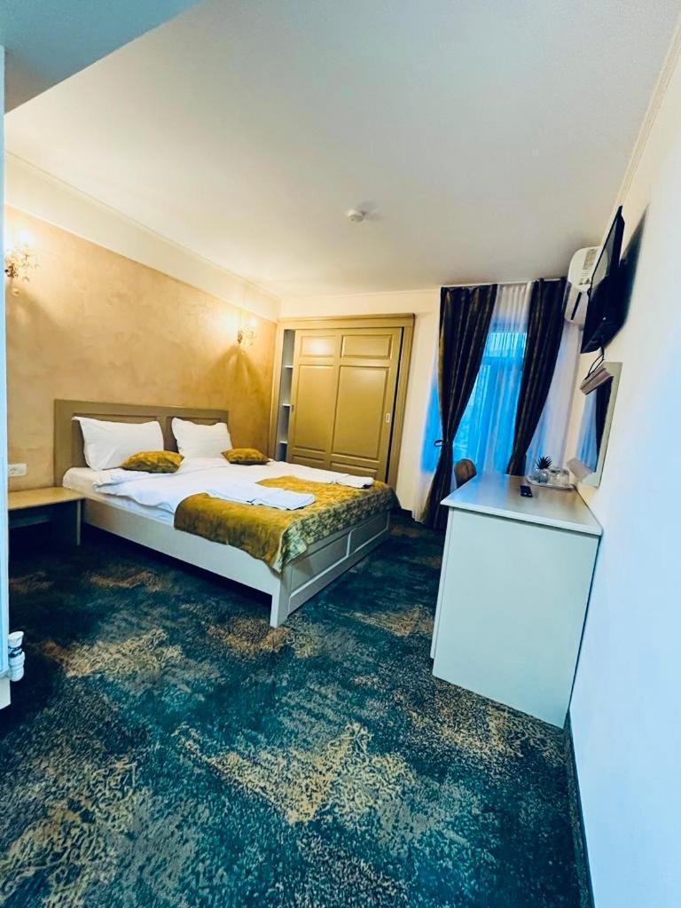 Hotel La Ane Babadag Bagian luar foto